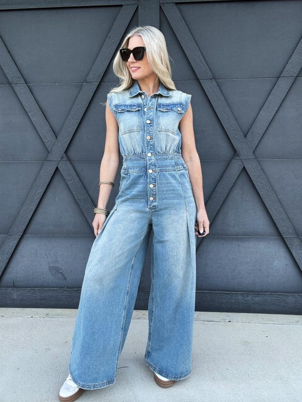Washed Button Down Jumpsuit In Denim - M