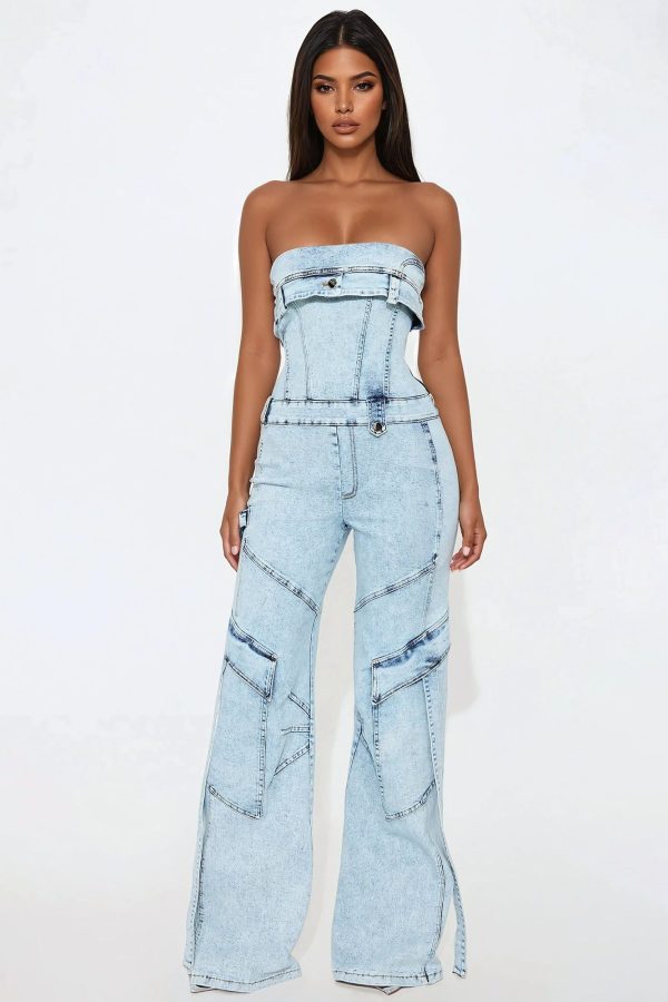 Women's Ride With Me Denim Jumpsuit in Light Wash Size Medium