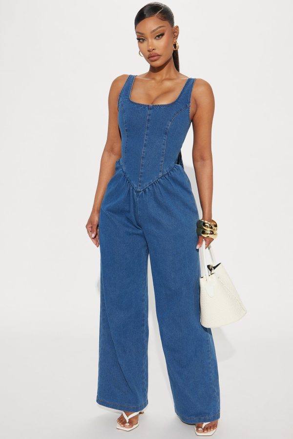 Women's Soft Girl Era Denim Jumpsuit in Medium Wash Size XL