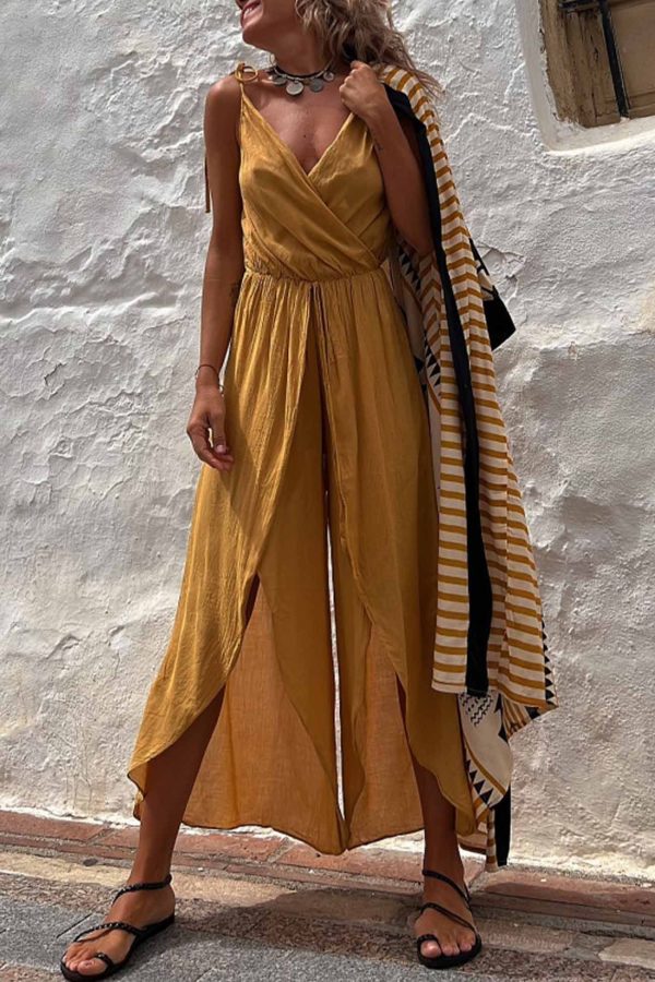 Solid Color V Neck Sleeveless Slit Jumpsuit - Caramel / M