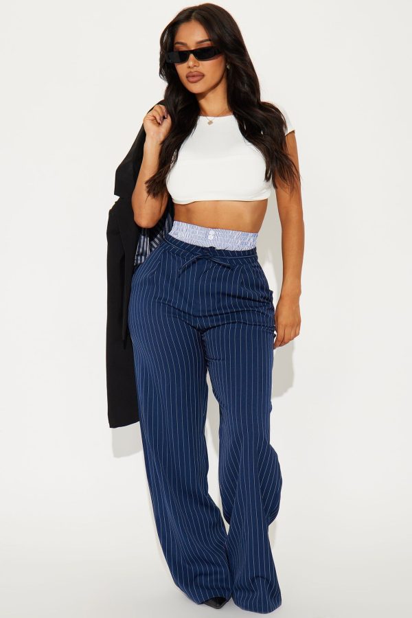 Women's Nathalie Double Waistband Pinstripe Trouser in Navy/Combo Size Large