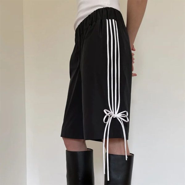 Blokette Aesthetic Bows Side Stripe Shorts - XL / Black