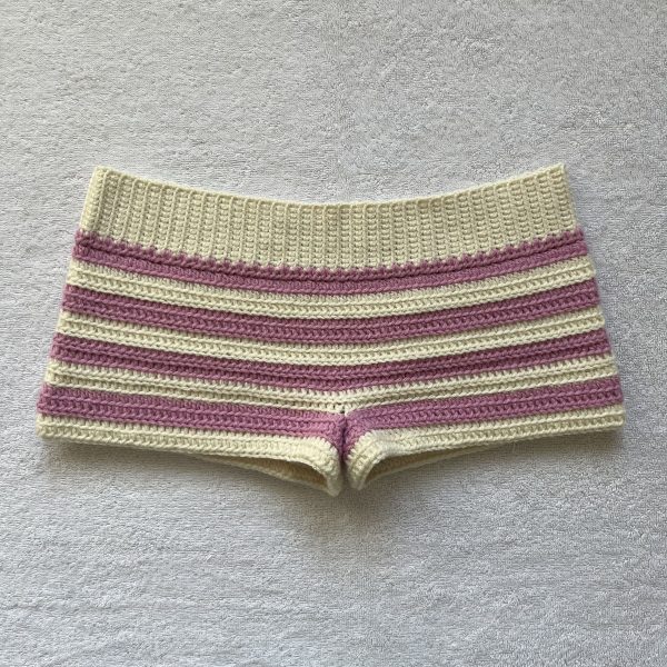 Crochet Mini Shorts Pink & Cream Striped | Beach Outfit Mini Shorts | Summer Shorts | Y2K Mini Shorts | Hip Hugging Low Waisted - Etsy