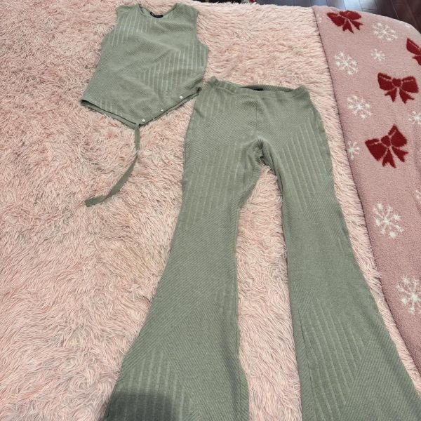 Zara Women's Pants $35.00