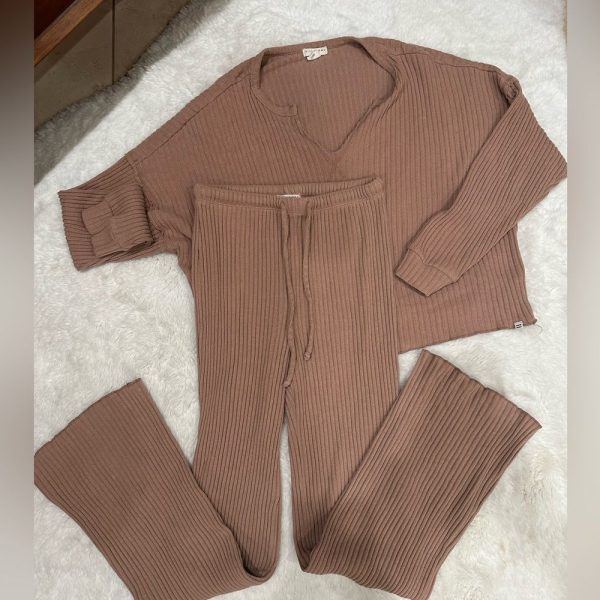 Billabong Pants & Jumpsuits | Billabong Cozy Set | Color: Red | Size: M