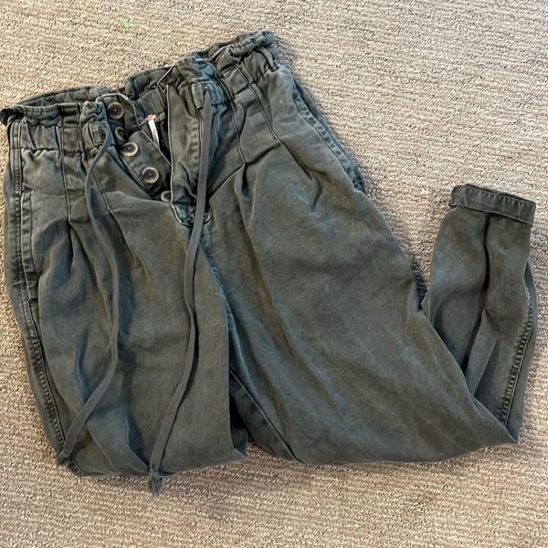 Free People Pants & Jumpsuits | Free People Margate Pleated Trouser | Xs | Color: Green | Size: Xs