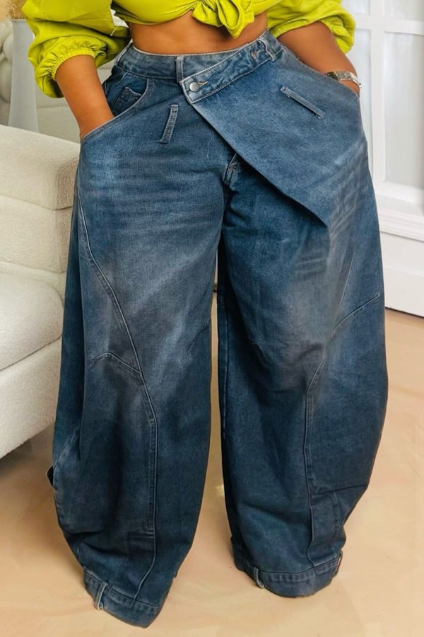 Plus Size Daily Blue Asymmetric Button Pocket Washed Denim Jeans
