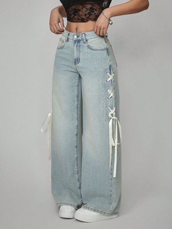 Women's Solid Color Patchwork Front Button Pocket Casual Jeans