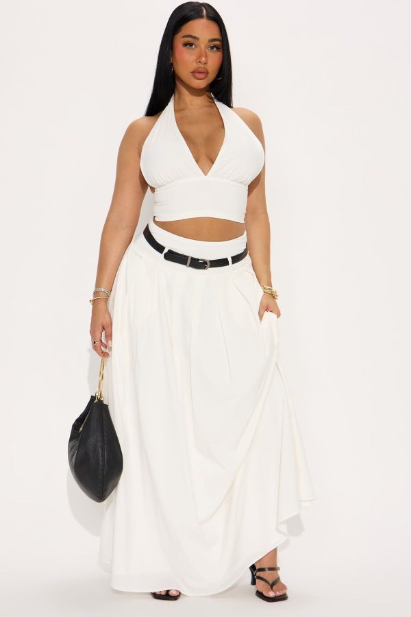Women's Meredith Halter Maxi Skirt Set in White Size 2X