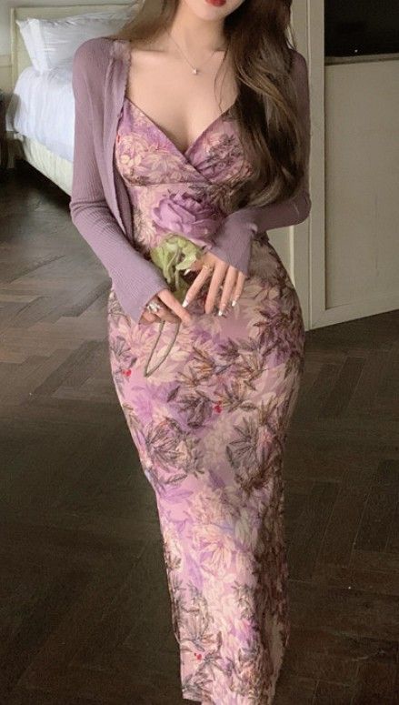 Sexy Purple Floral V Neck Mermaid Midi Casual Dress.