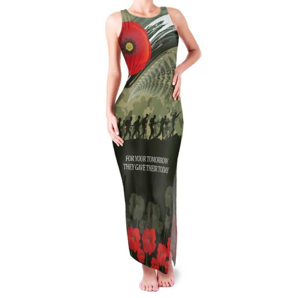 ANZAC Day We Remember Family Matching Tank Maxi Dress and Hawaiian Shirt Maori Silver Fern Camouflage Motif LT9 - Mom's Dress / 2XL / Green