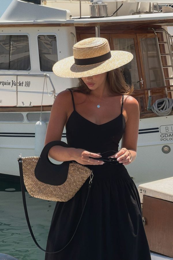 Shaped Waist Maxi Dress Black