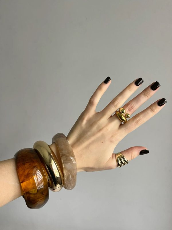 Massive jewelry acrylic bracelets set